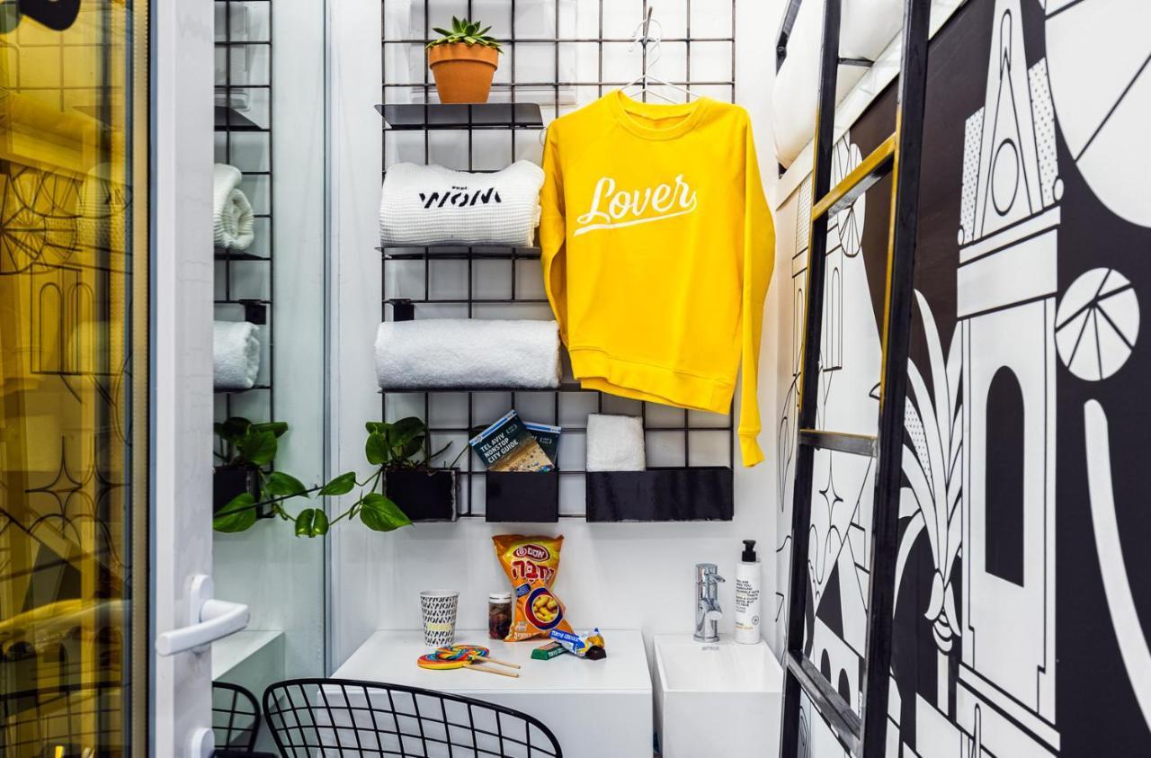 Wom Beach Pod Hotel - A Member Of Brown Hotels 텔아비브 외부 사진